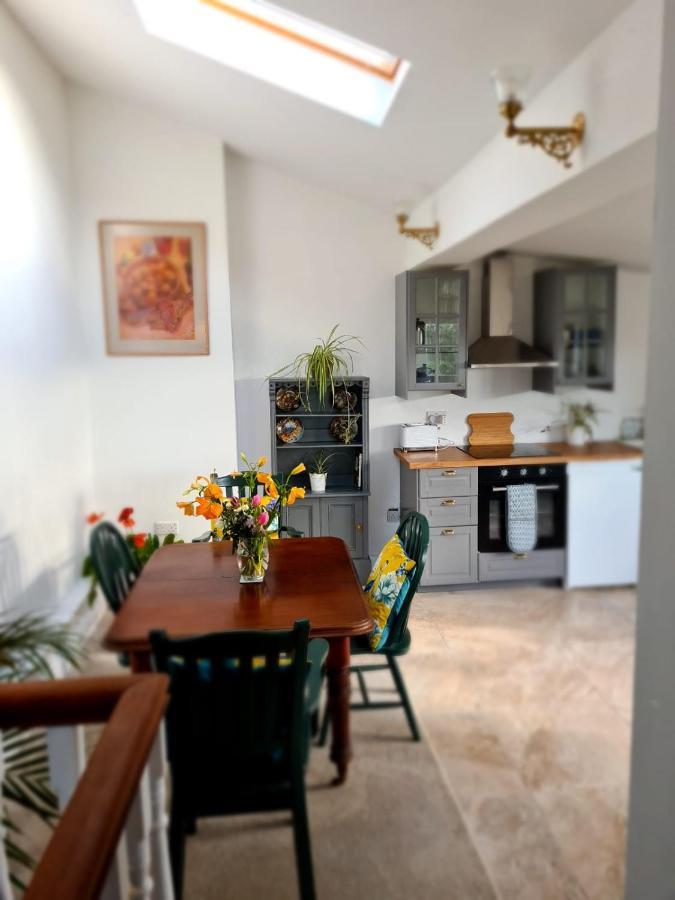 Lynam Cottage Ashford Esterno foto